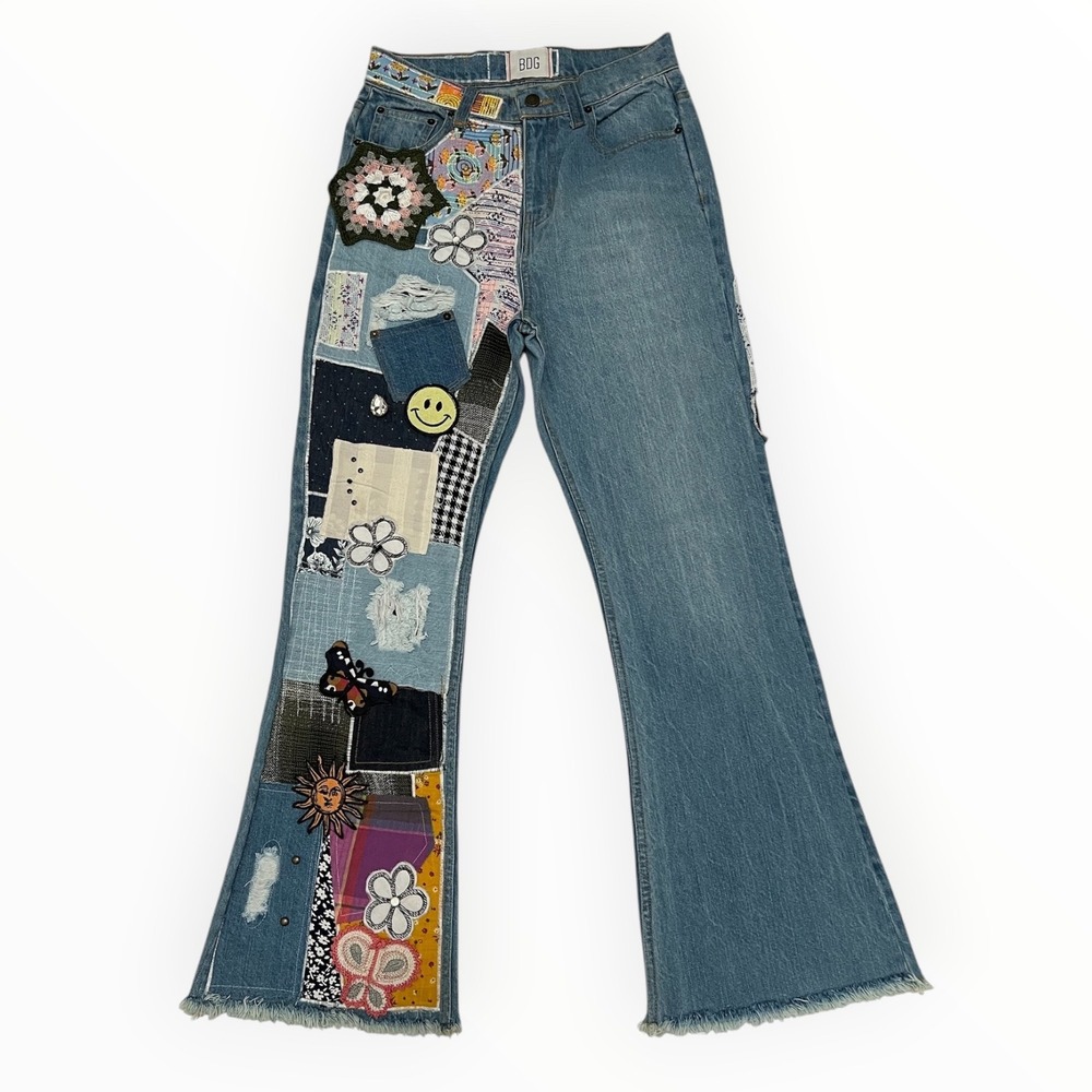 BDG Urban Outfitters Patchwork Flare Jeans Crochet Smiley Face Light Wash 26